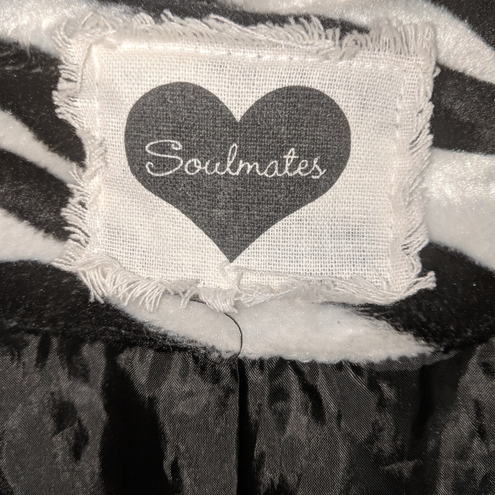 Jacket - Picture 2 of 4